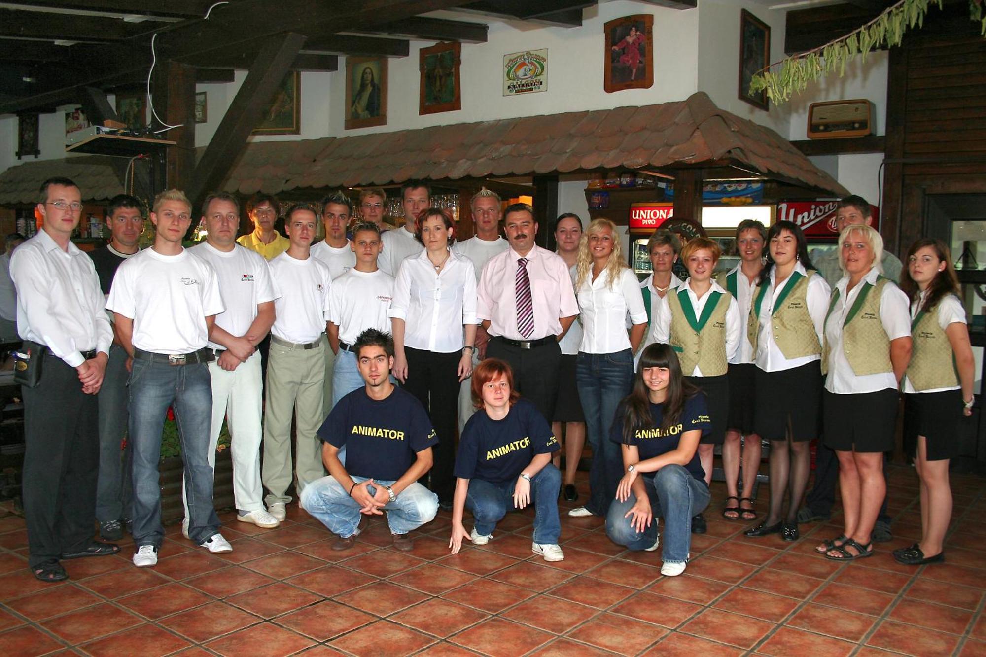 Crni Baron Pension Black Baron Maribor Buitenkant foto